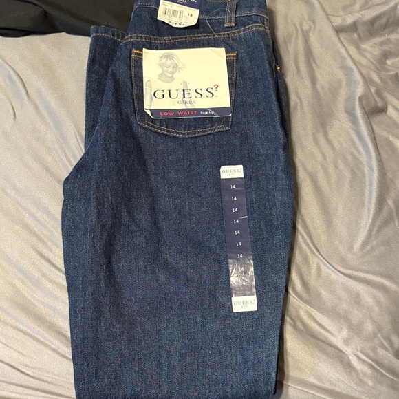 GUESS Men's Dark Blue Skinny Jeans - Picture 1 of 1